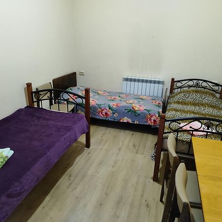 גיומרי Vanand Guest House מראה חיצוני תמונה