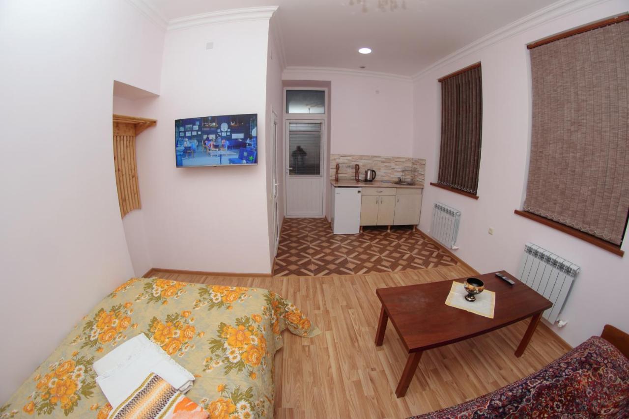 גיומרי Vanand Guest House מראה חיצוני תמונה