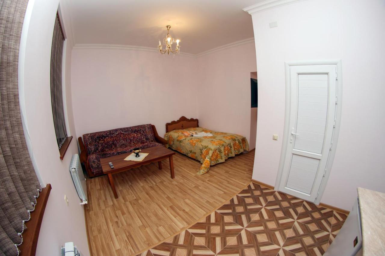 גיומרי Vanand Guest House מראה חיצוני תמונה