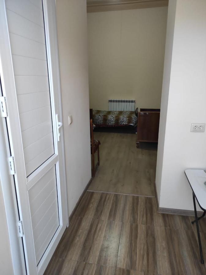 גיומרי Vanand Guest House מראה חיצוני תמונה
